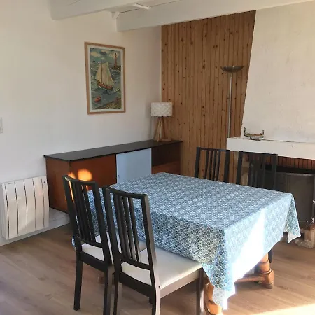 Maison De Holiday home