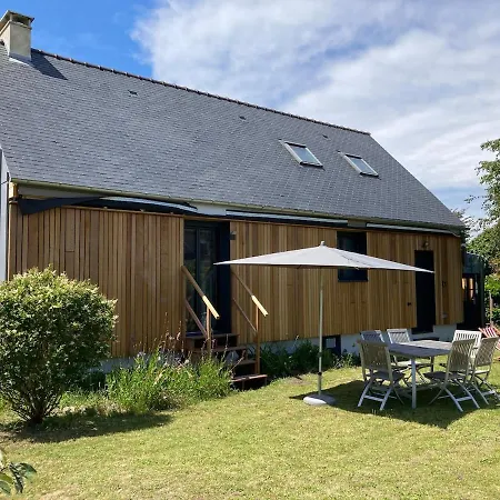 Maison De *